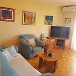Apartment Korni *