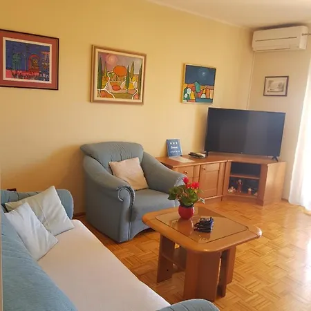 Apartment Korni *