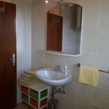 Korni Apartment *